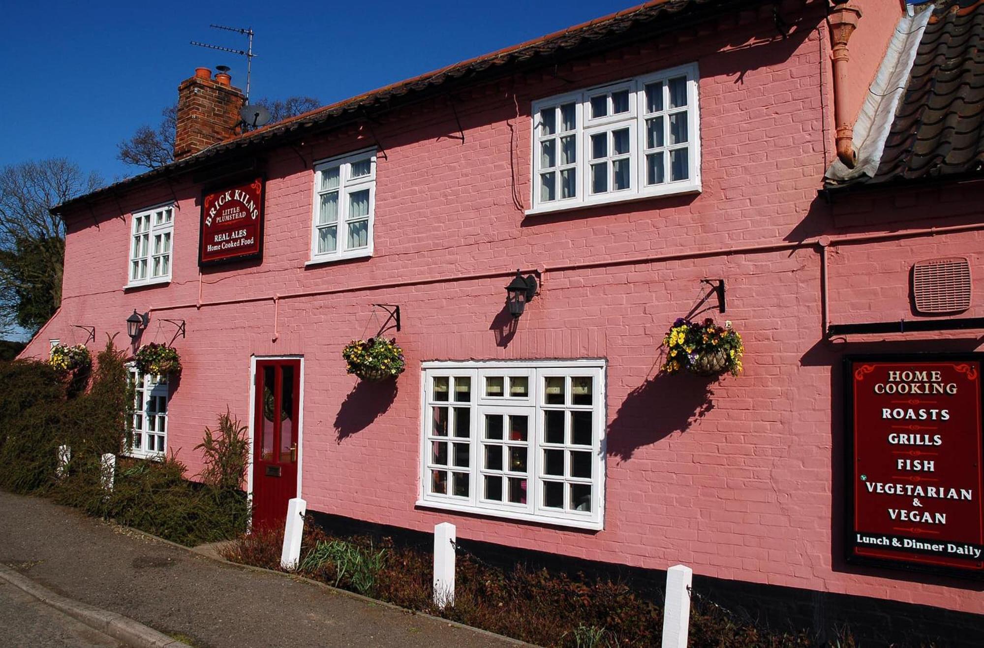 The Brick Kilns Hotel Salhouse Bagian luar foto